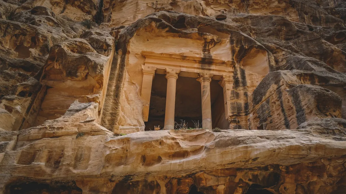 Explore the timeless beauty of Petra's rock-carved architecture in Jordan, a UNESCO World Heritage Site. — Photo by Francesco Ungaro on Pexels